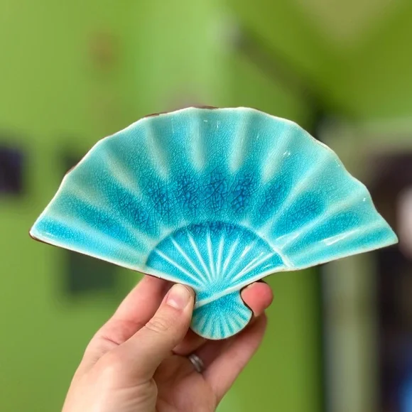 Vintage Teal Glass Ceramic Oriental Fan Dish Decorative Home Accent - Picture 6 of 6